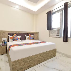 Fabhotel Dev Palace